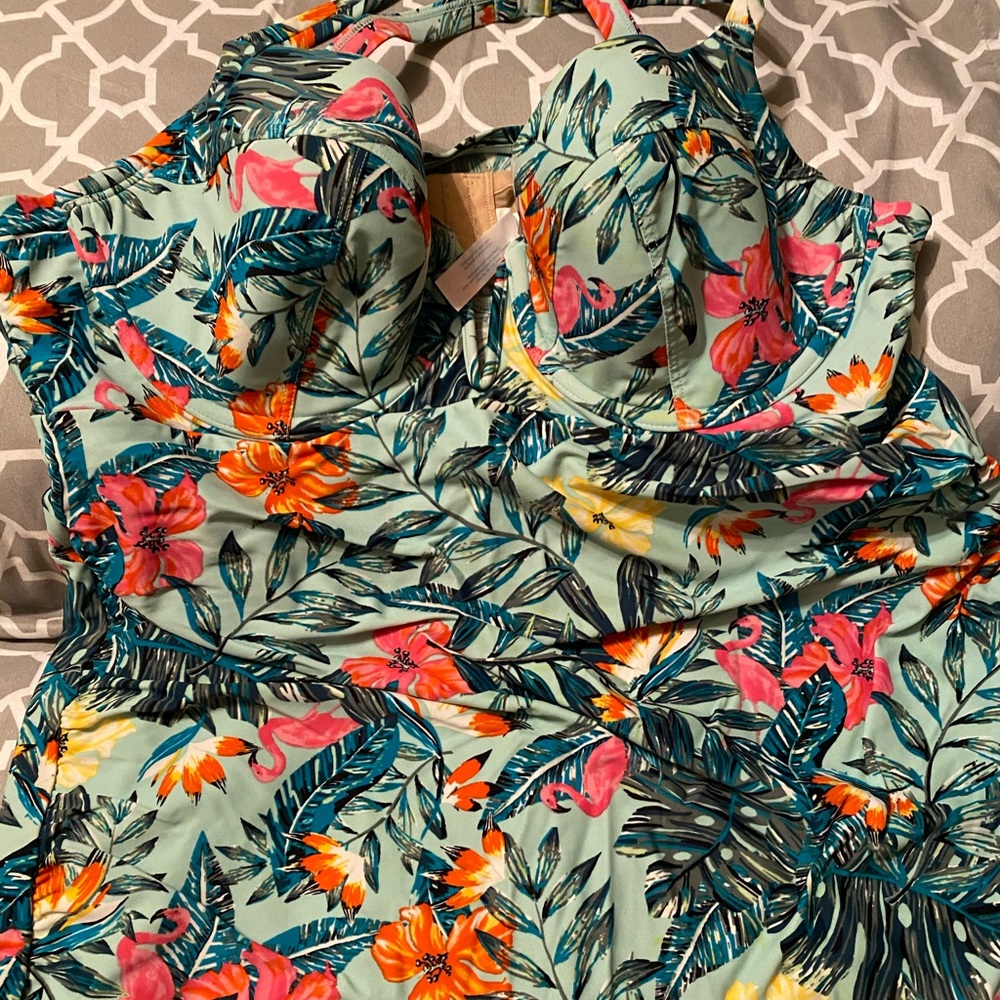 Swim by Cacique full bathing suit